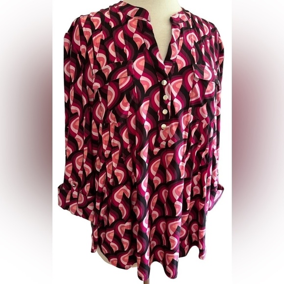 COCOMO Medium Burgundy multicolored 3/4 sleeve women’s pintuck Blouse top shirt - Picture 3 of 13